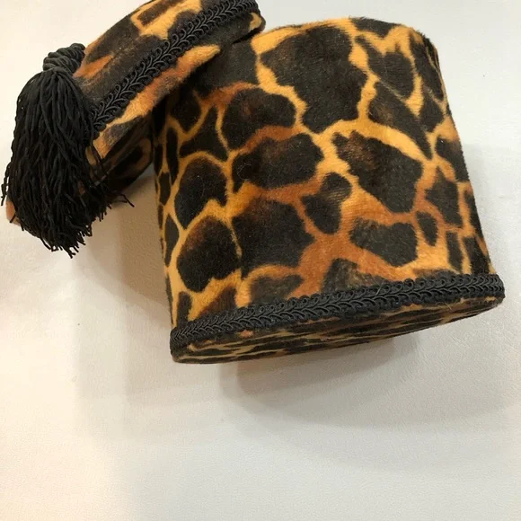 Mini Hat/trinket Box - Picture 3 of 9